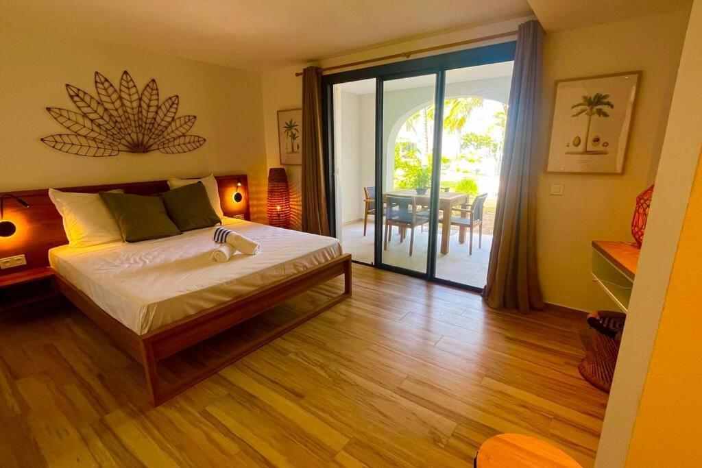 Orient Bay Studio -Alamanda Front De Mer Exteriör bild